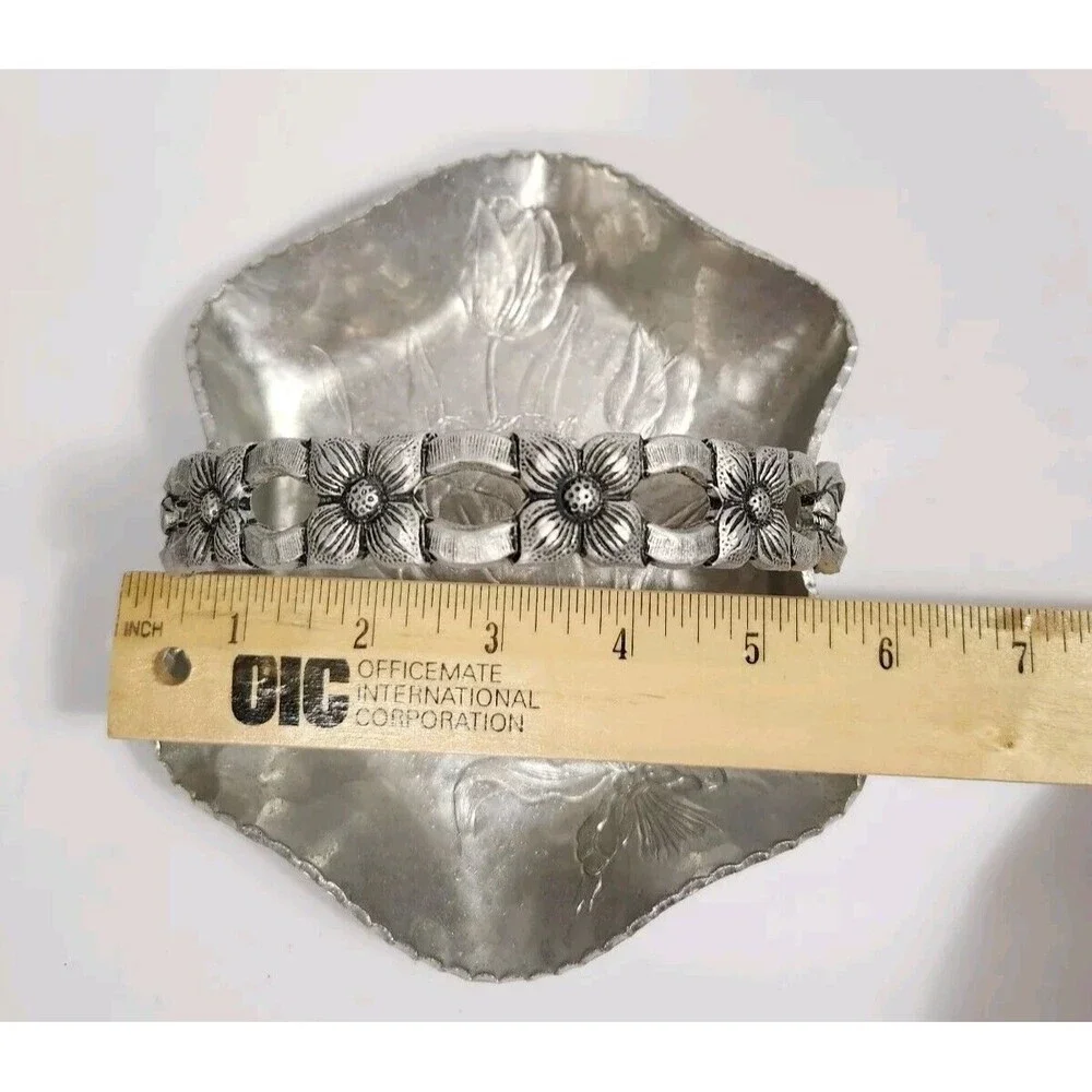 Hand Wrought Creations by Rodney Kent Hammered Aluminum Basket W/Tulips #429